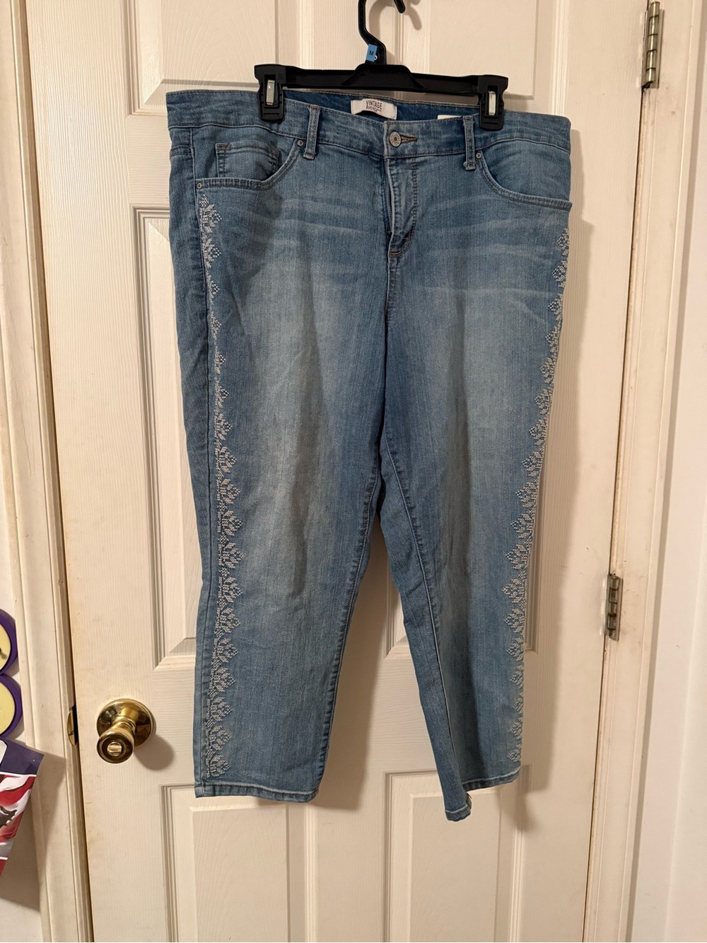 Vintage America Light Blue Embroidered Capris